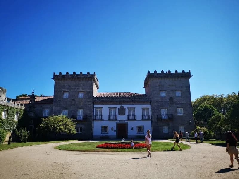 Jardines del Palacio de Quiñones de León
