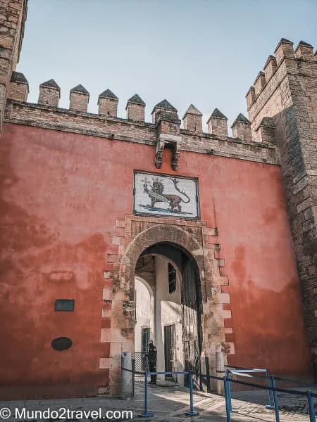 Qué ver en Sevilla, la entrada del Alcazar
